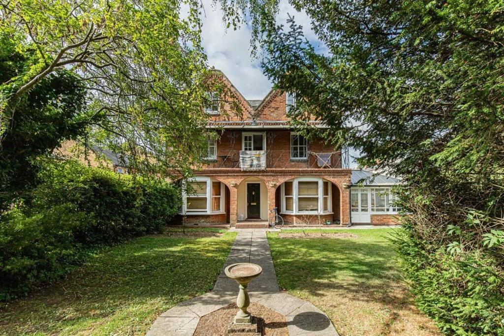 Апартаменты Flat 3, 158 Abingdon Road Оксфорд Экстерьер фото